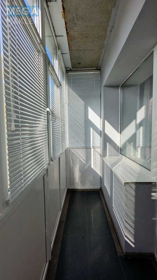 Продаж 3 кімнатної квартири (70/45/10), 1 пов. 10 пов. будинку, <a class="location-link" href="/kirovograd/" title="Недвижимость Кіровоград">Кіровоград</a>, Державності (Жадова), 20 (изображение 17)