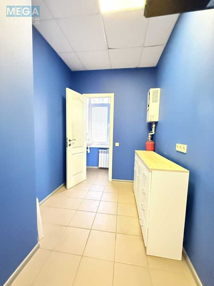 Оренда комерційної нерухомості, 83 кв.м, под офис, <a class="location-link" href="/kiev/" title="Недвижимость Київ">Київ</a>, <a class="location-link" href="/kiev/shevchenkovskij/" title="Недвижимость Шевченківський район">Шевченківський р-н</a>, Дмитрівська вул., 35 (изображение 7)