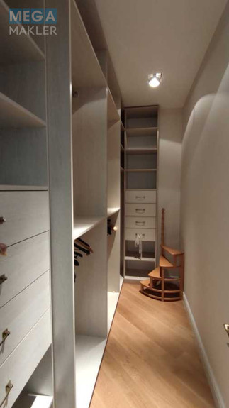 Оренда 3 кімнатної квартири, <a class="location-link" href="/kiev/" title="Недвижимость Київ">Київ</a>, <a class="location-link" href="/kiev/pecherskij/" title="Недвижимость Печерський район">Печерський р-н</a>, Євгена Коновальця вул., 44А (изображение 12)