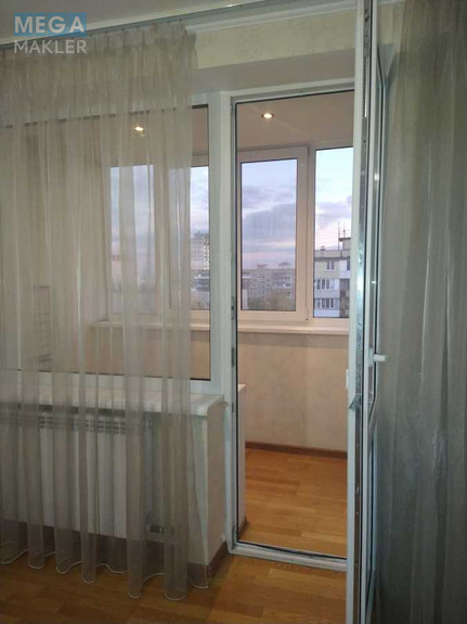 Оренда 2 кімнатної квартири, <a class="location-link" href="/kiev/" title="Недвижимость Київ">Київ</a>, <a class="location-link" href="/kiev/desnyanskij/" title="Недвижимость Деснянський район">Деснянський р-н</a>, Академика Курчатова ул. (изображение 13)