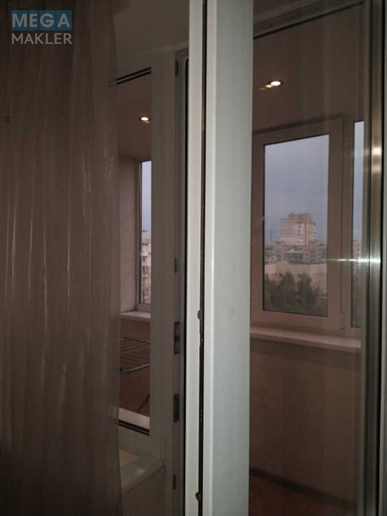 Оренда 2 кімнатної квартири, <a class="location-link" href="/kiev/" title="Недвижимость Київ">Київ</a>, <a class="location-link" href="/kiev/desnyanskij/" title="Недвижимость Деснянський район">Деснянський р-н</a>, Академика Курчатова ул. (изображение 14)