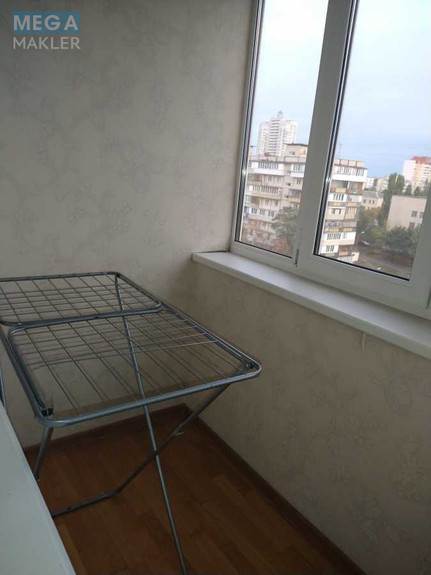 Оренда 2 кімнатної квартири, <a class="location-link" href="/kiev/" title="Недвижимость Київ">Київ</a>, <a class="location-link" href="/kiev/desnyanskij/" title="Недвижимость Деснянський район">Деснянський р-н</a>, Академика Курчатова ул. (изображение 16)