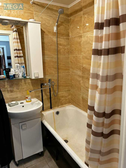 Продаж 2 кімнатної квартири (48/30/7), 6 пов. 9 пов. будинку, <a class="location-link" href="/kiev/" title="Недвижимость Київ">Київ</a>, <a class="location-link" href="/kiev/shevchenkovskij/" title="Недвижимость Шевченківський район">Шевченківський р-н</a>, Ольжича вул., 18А (изображение 11)