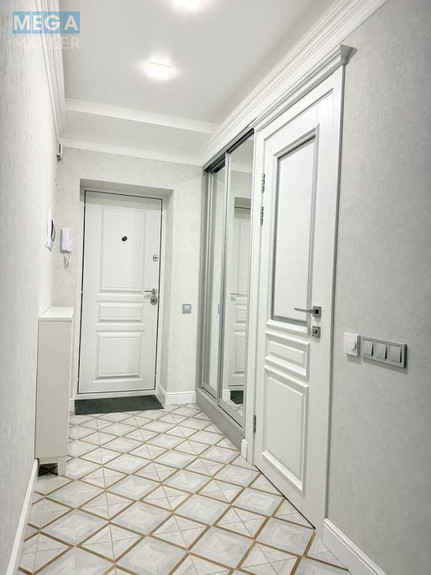 Оренда 2 кімнатної квартири, <a class="location-link" href="/kiev/" title="Недвижимость Київ">Київ</a>, <a class="location-link" href="/kiev/goloseevskij/" title="Недвижимость Голосіївський район">Голосіївський р-н</a>, Голосіївський просп., 112 (изображение 11)