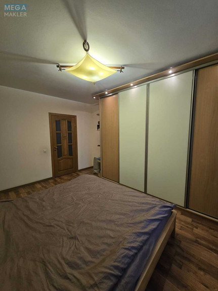 Продаж 3 кімнатної квартири (72/40/9), 8 пов. 9 пов. будинку, <a class="location-link" href="/kiev/" title="Недвижимость Київ">Київ</a>, <a class="location-link" href="/kiev/obolonskij/" title="Недвижимость Оболонський район">Оболонський р-н</a>, Северная ул., 54а (изображение 10)