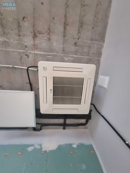 Продаж комерційної нерухомості, 163 кв.м, под магазин, <a class="location-link" href="/kiev/" title="Недвижимость Київ">Київ</a>, <a class="location-link" href="/kiev/obolonskij/" title="Недвижимость Оболонський район">Оболонський р-н</a>, Героев Сталинграда просп., 8 (изображение 10)