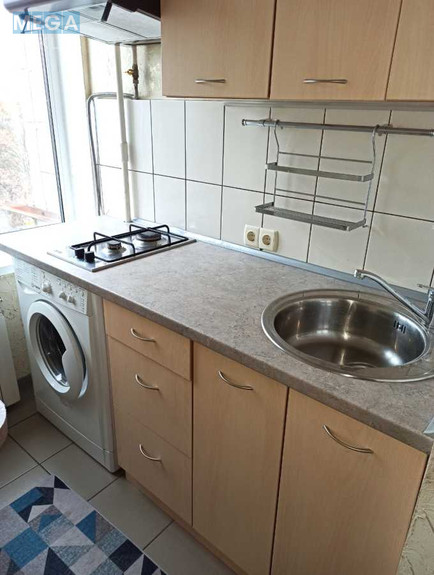 Продаж 1 кімнатної квартири (22/14/4), 6 пов. 9 пов. будинку, <a class="location-link" href="/kiev/" title="Недвижимость Київ">Київ</a>, <a class="location-link" href="/kiev/solomenskij/" title="Недвижимость Солом'янський район">Солом'янський р-н</a>, Чоколівський бульв., 14 (изображение 8)