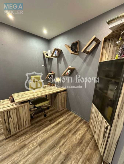 Продаж 5 кімнатної квартири (129,1/65/25), 8 пов. 9 пов. будинку, <a class="location-link" href="/petrovskoe-selo-kv-kievo-svyatoshinskij-rajon/" title="Недвижимость Петрівське">Петрівське</a>, Богдана Хмельницького вул., 5 (изображение 11)