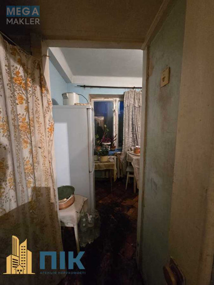 Продаж 2 кімнатної квартири (46/29/8), 5 пов. 5 пов. будинку, <a class="location-link" href="/kiev/" title="Недвижимость Київ">Київ</a>, <a class="location-link" href="/kiev/dneprovskij/" title="Недвижимость Дніпровський район">Дніпровський р-н</a>, Курнатовского ул., 15 (изображение 7)