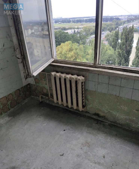 Продаж 3 кімнатної квартири (75/?/?), 13 пов. 16 пов. будинку, <a class="location-link" href="/kiev/" title="Недвижимость Київ">Київ</a>, <a class="location-link" href="/kiev/goloseevskij/" title="Недвижимость Голосіївський район">Голосіївський р-н</a>, Композитора Лятошинского ул. (изображение 4)