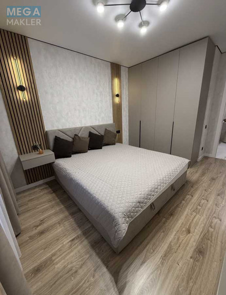 Оренда 1 кімнатної квартири, <a class="location-link" href="/kiev/" title="Недвижимость Київ">Київ</a>, <a class="location-link" href="/kiev/podolskij/" title="Недвижимость Подільський район">Подільський р-н</a>, Европейского Союза просп. (изображение 4)