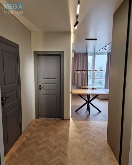 Продаж 1 кімнатної квартири (42/?/?), 10 пов. 25 пов. будинку, <a class="location-link" href="/kiev/" title="Недвижимость Київ">Київ</a>, <a class="location-link" href="/kiev/darnickij/" title="Недвижимость Дарницький район">Дарницький р-н</a>, Днепровская наб. (изображение 7)