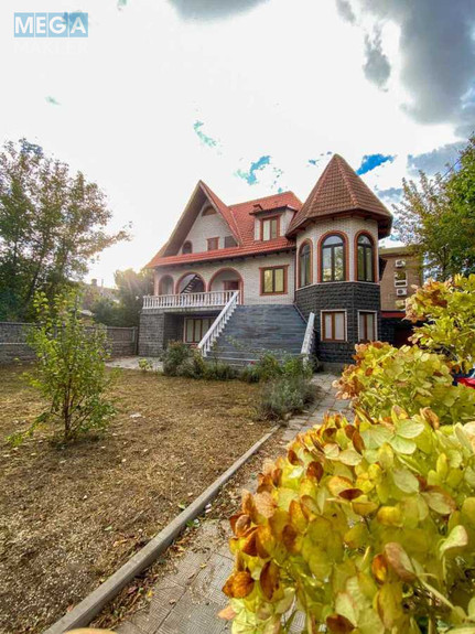 Оренда 3 кімнатної квартири, <a class="location-link" href="/kiev/" title="Недвижимость Київ">Київ</a>, <a class="location-link" href="/kiev/shevchenkovskij/" title="Недвижимость Шевченківський район">Шевченківський р-н</a>, Баумана ул., 3а (изображение 2)