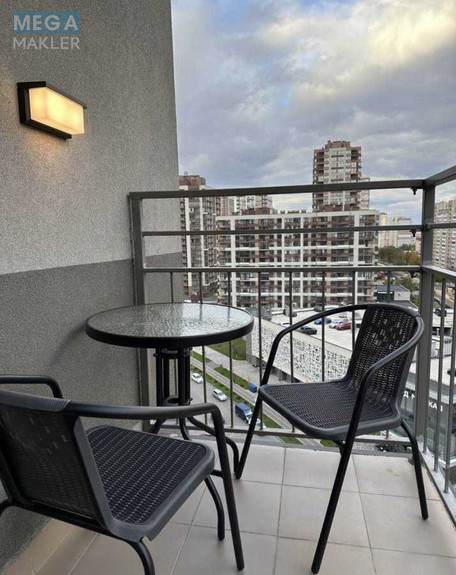 Продаж 2 кімнатної квартири (70/?/?), 12 пов. 16 пов. будинку, <a class="location-link" href="/kiev/" title="Недвижимость Київ">Київ</a>, <a class="location-link" href="/kiev/podolskij/" title="Недвижимость Подільський район">Подільський р-н</a>, Европейского Союза просп. (изображение 8)