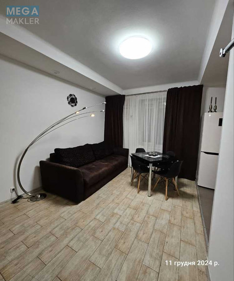 Оренда 3 кімнатної квартири, <a class="location-link" href="/kiev/" title="Недвижимость Київ">Київ</a>, <a class="location-link" href="/kiev/pecherskij/" title="Недвижимость Печерський район">Печерський р-н</a>, Михаила Бойчука ул., 13 (изображение 3)