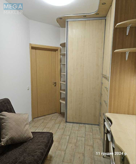 Оренда 3 кімнатної квартири, <a class="location-link" href="/kiev/" title="Недвижимость Київ">Київ</a>, <a class="location-link" href="/kiev/pecherskij/" title="Недвижимость Печерський район">Печерський р-н</a>, Михаила Бойчука ул., 13 (изображение 9)