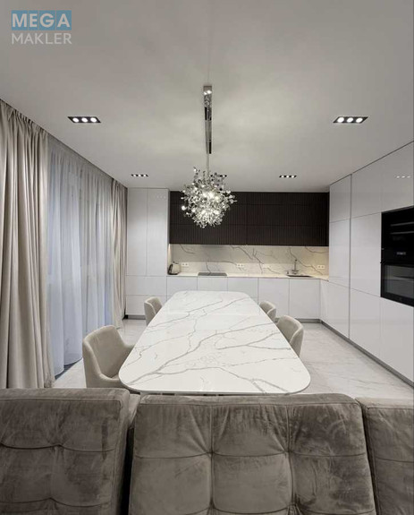 Оренда 4 кімнатні квартири, <a class="location-link" href="/kiev/" title="Недвижимость Київ">Київ</a>, <a class="location-link" href="/kiev/pecherskij/" title="Недвижимость Печерський район">Печерський р-н</a>, Джона Маккейна ул. (изображение 6)