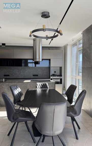 Оренда 4 кімнатні квартири, <a class="location-link" href="/kiev/" title="Недвижимость Київ">Київ</a>, <a class="location-link" href="/kiev/pecherskij/" title="Недвижимость Печерський район">Печерський р-н</a>, Джона Маккейна ул. (изображение 2)