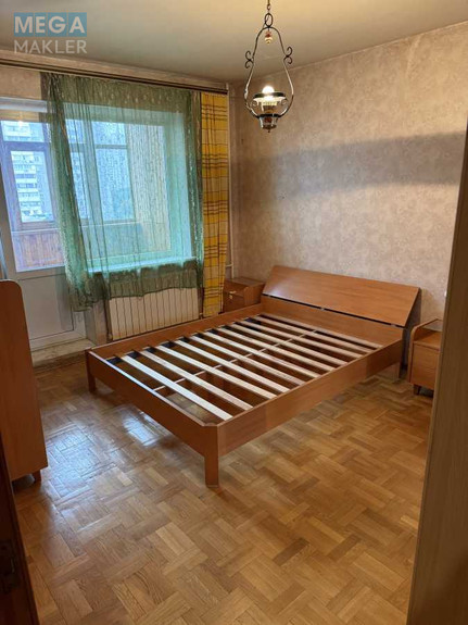Продаж 3 кімнатної квартири (86/48/9), 6 пов. 15 пов. будинку, <a class="location-link" href="/kiev/" title="Недвижимость Київ">Київ</a>, <a class="location-link" href="/kiev/darnickij/" title="Недвижимость Дарницький район">Дарницький р-н</a>, Анни Ахматової вул., 15 (изображение 16)