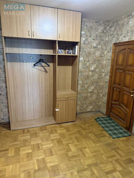 Продаж 3 кімнатної квартири (86/48/9), 6 пов. 15 пов. будинку, <a class="location-link" href="/kiev/" title="Недвижимость Київ">Київ</a>, <a class="location-link" href="/kiev/darnickij/" title="Недвижимость Дарницький район">Дарницький р-н</a>, Анни Ахматової вул., 15 (изображение 17)