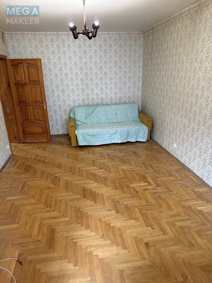 Продаж 3 кімнатної квартири (86/48/9), 6 пов. 15 пов. будинку, <a class="location-link" href="/kiev/" title="Недвижимость Київ">Київ</a>, <a class="location-link" href="/kiev/darnickij/" title="Недвижимость Дарницький район">Дарницький р-н</a>, Анни Ахматової вул., 15 (изображение 18)