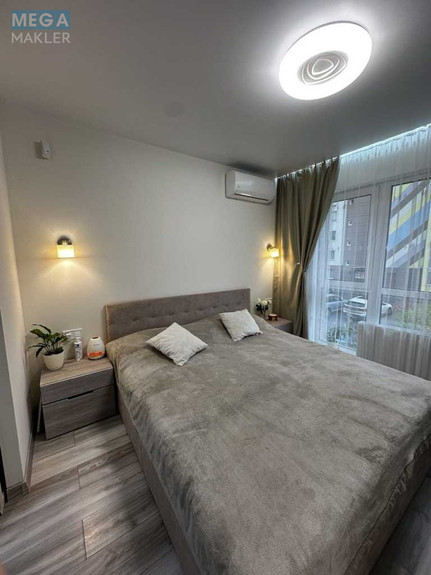 Продаж 2 кімнатної квартири (56/29/10), 2 пов. 6 пов. будинку, <a class="location-link" href="/kiev/" title="Недвижимость Київ">Київ</a>, <a class="location-link" href="/kiev/svyatoshinskij/" title="Недвижимость Святошинський район">Святошинський р-н</a>, Стеценко ул., 75К (изображение 4)