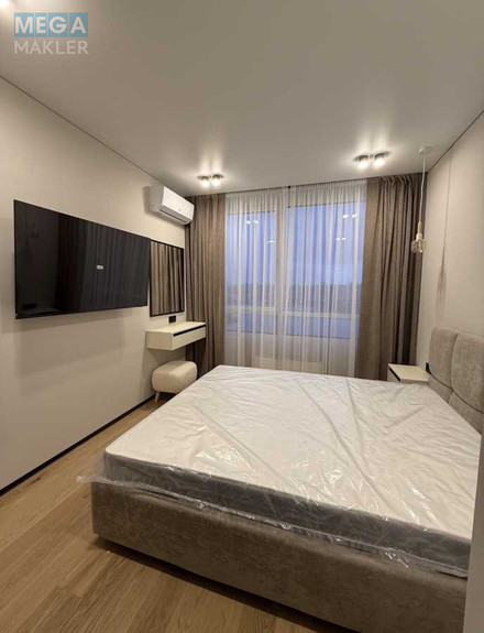 Оренда 1 кімнатної квартири, <a class="location-link" href="/kiev/" title="Недвижимость Київ">Київ</a>, <a class="location-link" href="/kiev/darnickij/" title="Недвижимость Дарницький район">Дарницький р-н</a>, Дніпровська наб. (изображение 5)