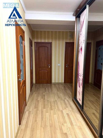 Продаж 2 кімнатної квартири (70,2/35/11), 8 пов. 9 пов. будинку, <a class="location-link" href="/lutsk/" title="Недвижимость Луцьк">Луцьк</a>, Героїв добровольців, 4в (изображение 15)