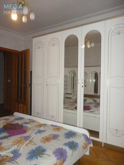 Оренда 3 кімнатної квартири, <a class="location-link" href="/kiev/" title="Недвижимость Київ">Київ</a>, <a class="location-link" href="/kiev/shevchenkovskij/" title="Недвижимость Шевченківський район">Шевченківський р-н</a>, Дегтяревская ул., 30в (изображение 16)