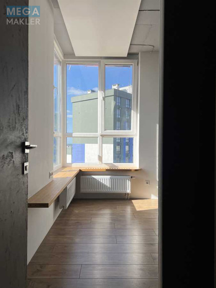 Продаж 2 кімнатної квартири (64/28/18), 19 пов. 22 пов. будинку, <a class="location-link" href="/kiev/" title="Недвижимость Київ">Київ</a>, <a class="location-link" href="/kiev/podolskij/" title="Недвижимость Подільський район">Подільський р-н</a>, Ивана Выговского ул., 10д (изображение 10)