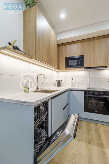 Продаж 1 кімнатної квартири (41/14/10), 12 пов. 15 пов. будинку, <a class="location-link" href="/kiev/" title="Недвижимость Київ">Київ</a>, <a class="location-link" href="/kiev/podolskij/" title="Недвижимость Подільський район">Подільський р-н</a>, Тираспольська вул., 52 (изображение 8)