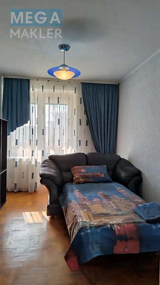 Оренда 4 кімнатні квартири, люкс, <a class="location-link" href="/dnepropetrovsk/" title="Недвижимость Дніпра">Дніпро</a>, <a class="location-link" href="/dnepropetrovsk/industrialnyj/" title="Недвижимость Індустріальний район">Індустріальний р-н</a>, Квітки Цісик, 2, Косіора ( <img src="https://megamakler.com.ua/metro/ff0000.gif" alt="" class="metro" /> м. Вокзальная, 15 мин ) (изображение 10)