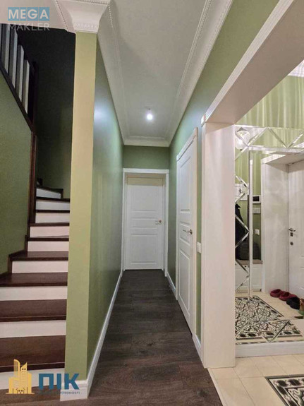 Продаж 7 кімнатної квартири (191/71/20), 1 пов. 2 пов. будинку, <a class="location-link" href="/sofievskaya-borshagovka/" title="Недвижимость Софіївська Борщагівка">Софіївська Борщагівка</a>, Радужная (изображение 13)