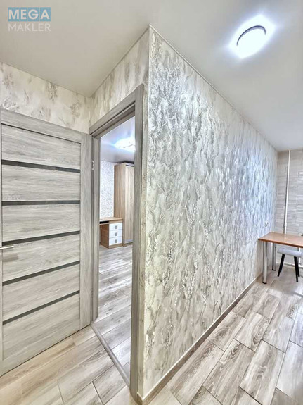 Продаж 1 кімнатної квартири (35/18/6), 7 пов. 9 пов. будинку, <a class="location-link" href="/kiev/" title="Недвижимость Київ">Київ</a>, <a class="location-link" href="/kiev/dneprovskij/" title="Недвижимость Дніпровський район">Дніпровський р-н</a>, Радужная ул., 13В (изображение 18)