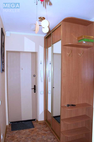 Оренда 1 кімнатної квартири, <a class="location-link" href="/kiev/" title="Недвижимость Київ">Київ</a>, <a class="location-link" href="/kiev/goloseevskij/" title="Недвижимость Голосіївський район">Голосіївський р-н</a>, Дмитра Луценка вул., 1б (изображение 10)