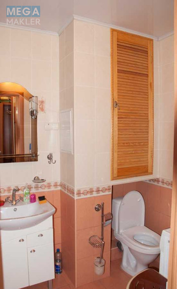 Оренда 1 кімнатної квартири, <a class="location-link" href="/kiev/" title="Недвижимость Київ">Київ</a>, <a class="location-link" href="/kiev/goloseevskij/" title="Недвижимость Голосіївський район">Голосіївський р-н</a>, Дмитра Луценка вул., 1б (изображение 13)