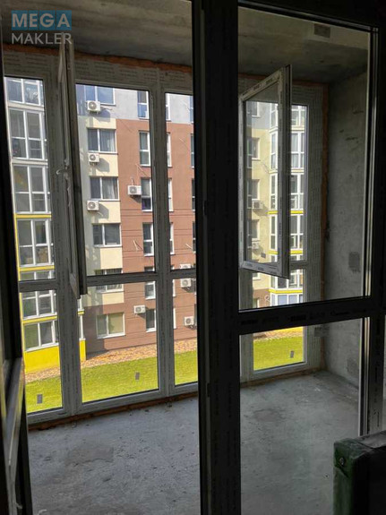 Продаж 2 кімнатної квартири (56,4/29/10,3), 3 пов. 6 пов. будинку, <a class="location-link" href="/kiev/" title="Недвижимость Київ">Київ</a>, <a class="location-link" href="/kiev/svyatoshinskij/" title="Недвижимость Святошинський район">Святошинський р-н</a>, Стеценка вул., 75Н (изображение 4)