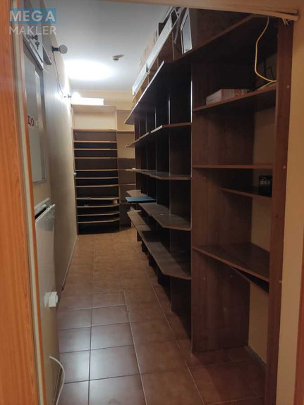 Оренда комерційної нерухомості, 183 кв.м, под офис, <a class="location-link" href="/kiev/" title="Недвижимость Київ">Київ</a>, <a class="location-link" href="/kiev/svyatoshinskij/" title="Недвижимость Святошинський район">Святошинський р-н</a>, Академика Палладина просп., 18 (изображение 5)