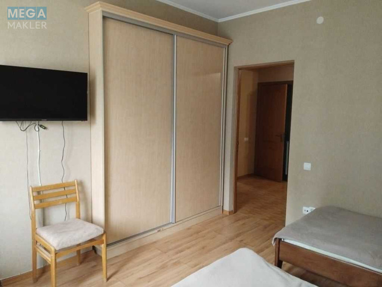 Продаж 2 кімнатної квартири (57/16/10), 5 пов. 6 пов. будинку, <a class="location-link" href="/polyana-selo/" title="Недвижимость Поляна">Поляна</a>, Курортна, 2 (изображение 3)