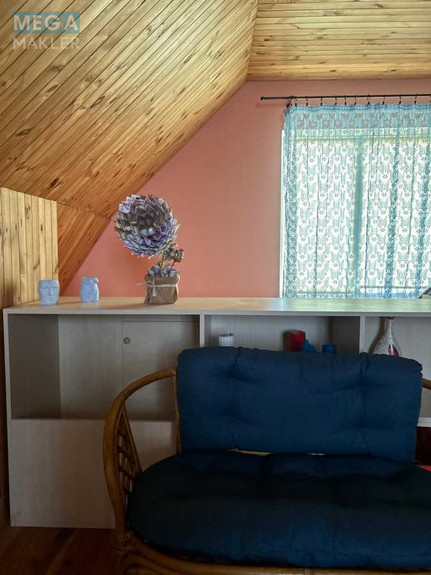 Продаж дома, 2 поверху, 60 кв.м, 3 кімнати, ділянка 6 соток, <a class="location-link" href="/kiev/" title="Недвижимость Київ">Київ</a>, <a class="location-link" href="/kiev/darnickij/" title="Недвижимость Дарницький район">Дарницький р-н</a>, 7-а Ентузіастів вул. (изображение 4)