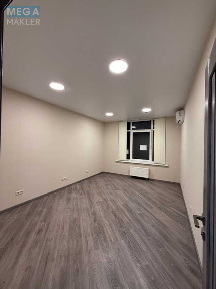 Оренда комерційної нерухомості, 50 кв.м, <a class="location-link" href="/kiev/" title="Недвижимость Київ">Київ</a>, <a class="location-link" href="/kiev/dneprovskij/" title="Недвижимость Дніпровський район">Дніпровський р-н</a>, Євгена Сверстюка вул., 6 (изображение 4)