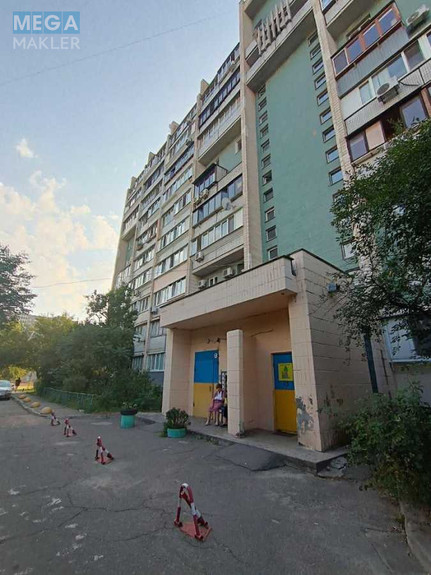 Продаж 3 кімнатної квартири (80/42/10), 5 пов. 10 пов. будинку, <a class="location-link" href="/kiev/" title="Недвижимость Київ">Київ</a>, <a class="location-link" href="/kiev/desnyanskij/" title="Недвижимость Деснянський район">Деснянський р-н</a>, Сержа Лифаря вул., 11А (изображение 19)
