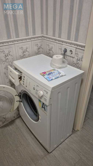 Оренда 1 кімнатної квартири, <a class="location-link" href="/kiev/" title="Недвижимость Київ">Київ</a>, <a class="location-link" href="/kiev/goloseevskij/" title="Недвижимость Голосіївський район">Голосіївський р-н</a>, Ломоносова ул., 36В (изображение 10)