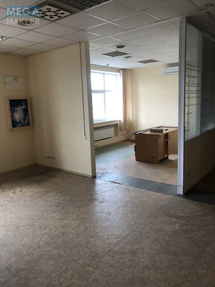 Оренда комерційної нерухомості, 240 кв.м, под офис, <a class="location-link" href="/kiev/" title="Недвижимость Київ">Київ</a>, <a class="location-link" href="/kiev/podolskij/" title="Недвижимость Подільський район">Подільський р-н</a>, Новоконстантиновская ул., 1 (изображение 5)
