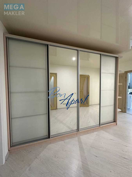 Оренда 3 кімнатної квартири, <a class="location-link" href="/kiev/" title="Недвижимость Київ">Київ</a>, <a class="location-link" href="/kiev/goloseevskij/" title="Недвижимость Голосіївський район">Голосіївський р-н</a>, Моторный пер., 9 (изображение 3)