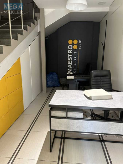 Оренда окремої будівлі/побудови, 200 кв.м, <a class="location-link" href="/kiev/" title="Недвижимость Київ">Київ</a>, <a class="location-link" href="/kiev/obolonskij/" title="Недвижимость Оболонський район">Оболонський р-н</a>, Маршала Тимошенко ул., 21 (изображение 10)