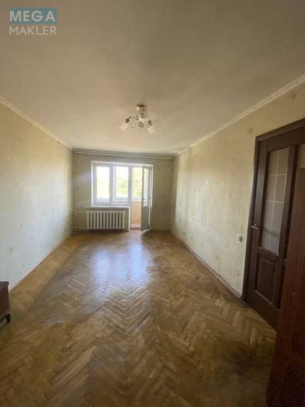 Продаж 2 кімнатної квартири (46/30/6), 5 пов. 5 пов. будинку, <a class="location-link" href="/kiev/" title="Недвижимость Київ">Київ</a>, <a class="location-link" href="/kiev/podolskij/" title="Недвижимость Подільський район">Подільський р-н</a>, Копилівська вул., 67 (изображение 11)