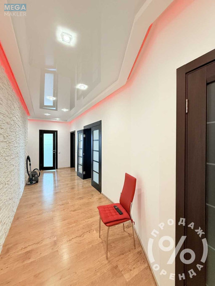 Продаж 3 кімнатної квартири (106/?/19), 7 пов. 27 пов. будинку, <a class="location-link" href="/kiev/" title="Недвижимость Київ">Київ</a>, <a class="location-link" href="/kiev/dneprovskij/" title="Недвижимость Дніпровський район">Дніпровський р-н</a>, Юрія Шумського вул., 5 (изображение 10)