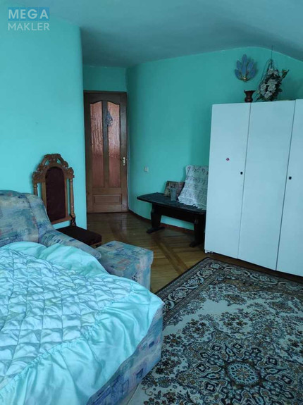 Продаж дома, 3&nbsp;поверху, 195&nbsp;кв.м, 6&nbsp;кімнат, ділянка 9&nbsp;соток, <a class="location-link" href="/dnepropetrovsk/" title="Недвижимость Дніпра">Дніпро</a>, Доблесная (изображение 4)