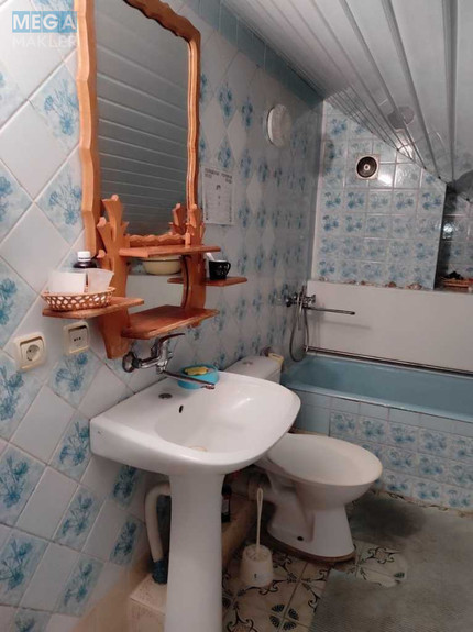 Продаж дома, 3&nbsp;поверху, 195&nbsp;кв.м, 6&nbsp;кімнат, ділянка 9&nbsp;соток, <a class="location-link" href="/dnepropetrovsk/" title="Недвижимость Дніпра">Дніпро</a>, Доблесная (изображение 8)